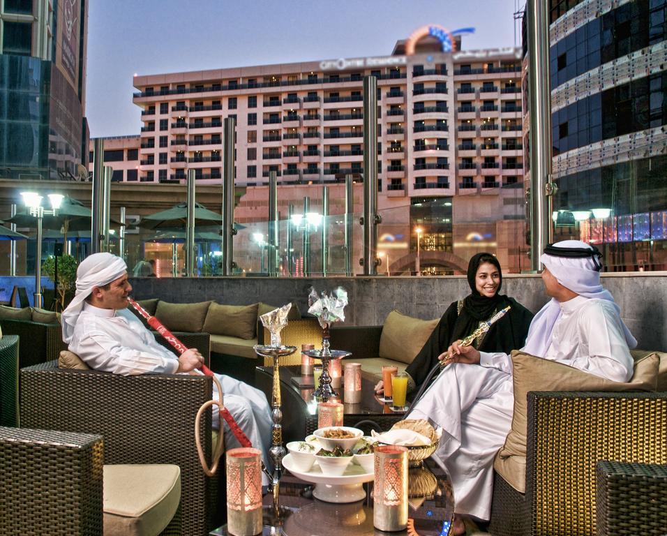Halo Hotel Dubai Exterior photo