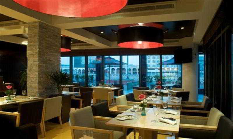 Halo Hotel Dubai Exterior photo